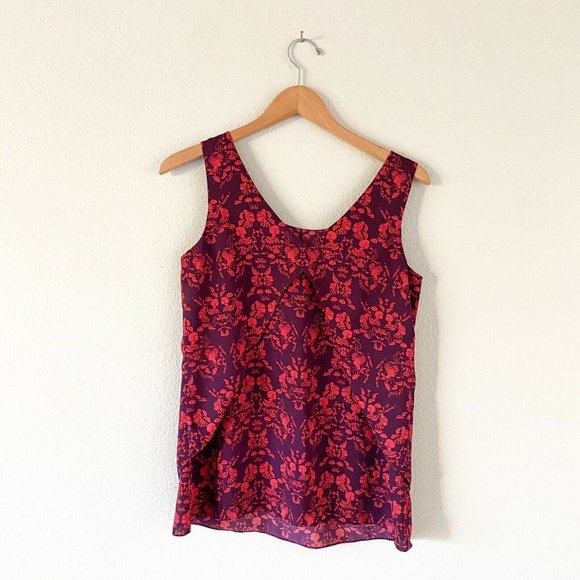 Cabi Purple And Pink Queen Print Sleeveless Tank - Picture 4 of 6